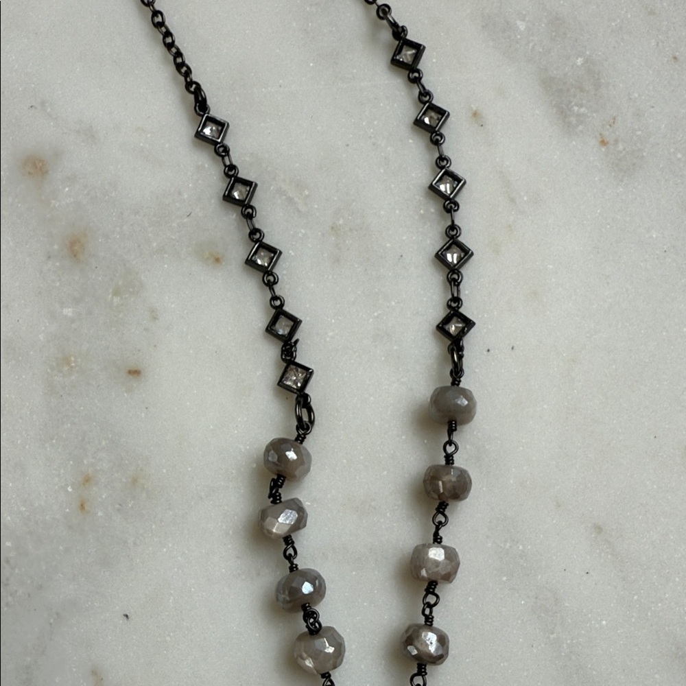 Beautiful moonstone and quartz crystal necklace - Picture 3 of 4